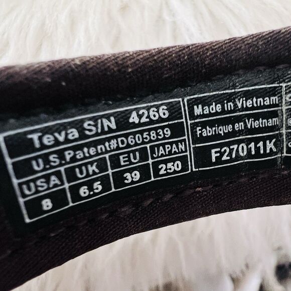 Teva Tirra Brown Strappy Outdoors Hiking Walking Sandals Shoc Pad - Size 8 - Picture 8 of 8